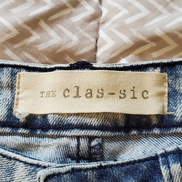 The Classic Comic Book Print Womens Denim Shorts sz M - Picture 5 of 9